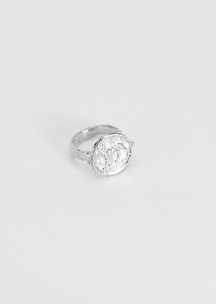 [50% SALE] Greek Lion Signet Ring